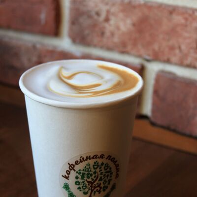 Латте в Кофейная поляна по цене 250 ₽