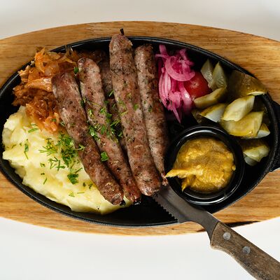 Нюрнбергские колбаски в CASPARY BRAU по цене 930 ₽