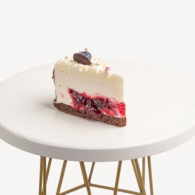 Торт Пломбир-Вишня в Дело по цене 370 ₽