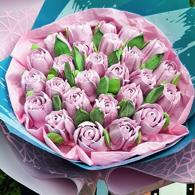 Шикарный букет на день учителя из зефирных цветов, сиреневых оттенков 28 см в Чародейка сладостей по цене 3780 ₽