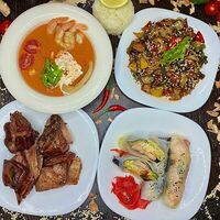 Логотип Восток запад