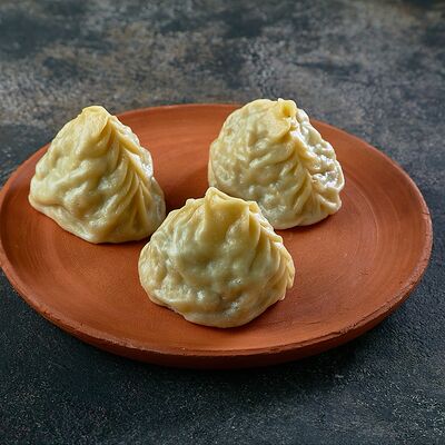 Манты с лисичками в Баклажан в ТЦ 