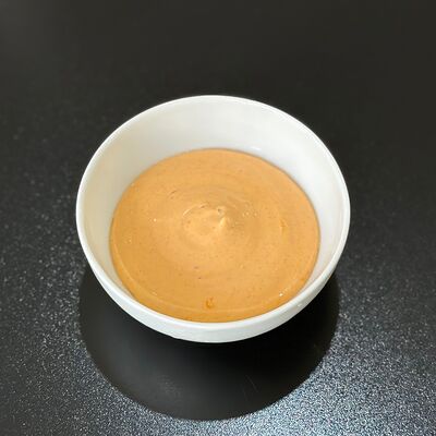 Спайси-соус в Гордый лосось по цене 80 ₽