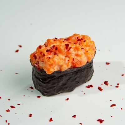 Гункан Лосось спайси в ЁБИСАН по цене 539 ₽