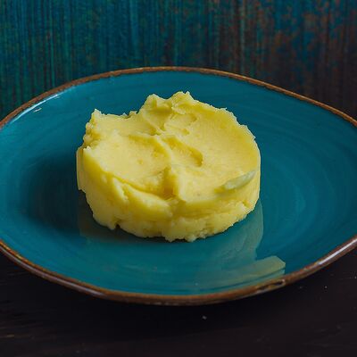 Пюре картофельное в Длинный нос по цене 200 ₽