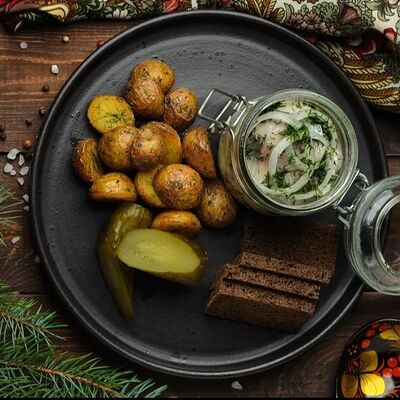 Сельдь с картофелем в Mesto Sushi & Grill по цене 360