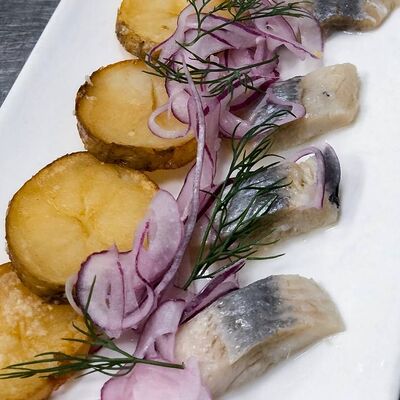 Русская традиционная закуска в Баловень С по цене 550 ₽