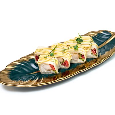 Тортилья с курицей в Sushimi по цене 690 ₽