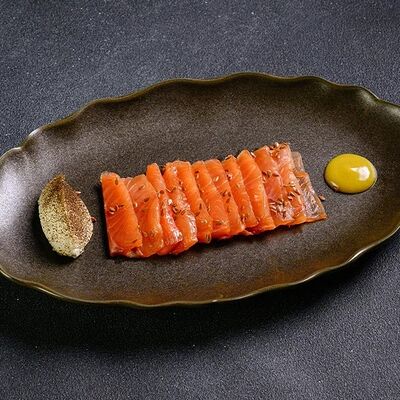 Лосось домашнего посолав Smoky People по цене 990 ₽