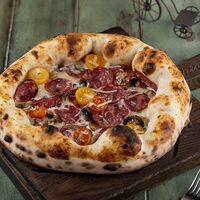 Пицца Салями в Pizzamento