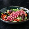 Салат с тунцом и овощами в Golden Coffee по цене 25