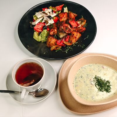 Фирменный обедв Клевая блиновая по цене 660 ₽