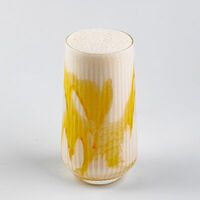 Милкшейк Банан-клубника в Craftcoffee