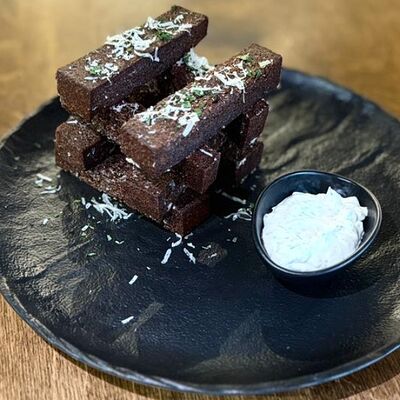 Гренки с соусом тартар в Cook cafeshop по цене 490 ₽