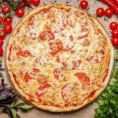 Пицца Маргарита в PizzaShop по цене 550 ₽