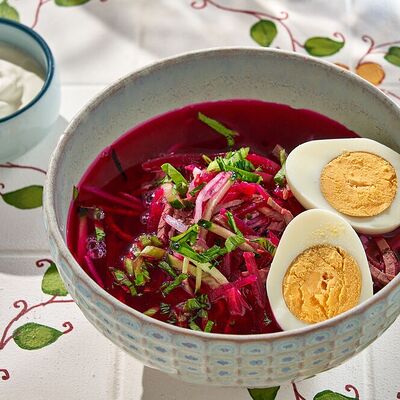 Свекольникв Двор Помидор по цене 610