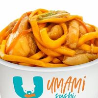 Вок Дейли Удон с курицей в соусе терияки в Umami Mami