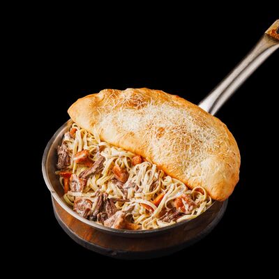 Паста с брискетом и лисичками в Мируки & Итальяно по цене 870 ₽