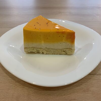 Торт-суфле Маракуйя в Coffee Mouse по цене 120 ₽