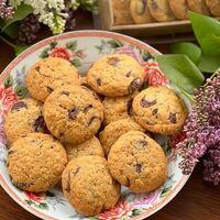 Печенье с шоколадом и миндалем в Orengo