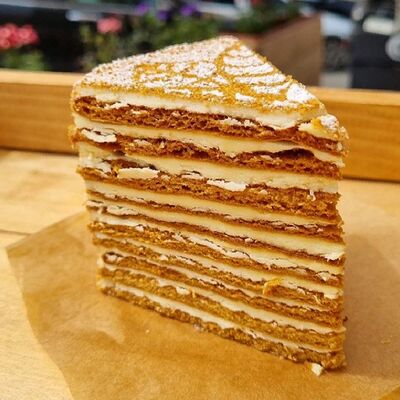 Медовик в Блеск по цене 260