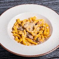 казаречче с вырезкой и белыми грибами в Only Wine