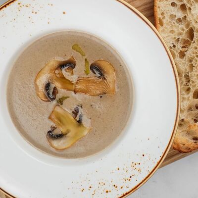 Грибной суп в Cafecafe по цене 390 ₽