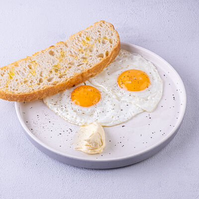 Глазунья в Мечтатели по цене 310 ₽