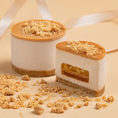 Пирожное карамель-банан в Port-O-Coffee по цене 305 ₽