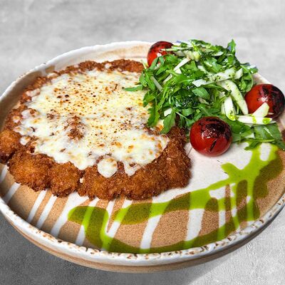 Куриный шницельв MaMa Mia по цене 758 ₽