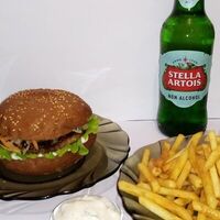 Комбо Бургер, картофель фри и пиво безалкогольное в Гриль Бургер