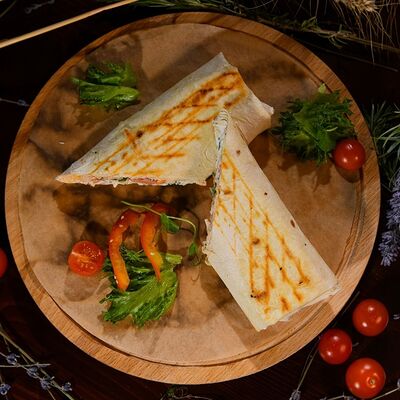 Шаверма со свининой на грилев Grenka на Труда по цене 350 ₽