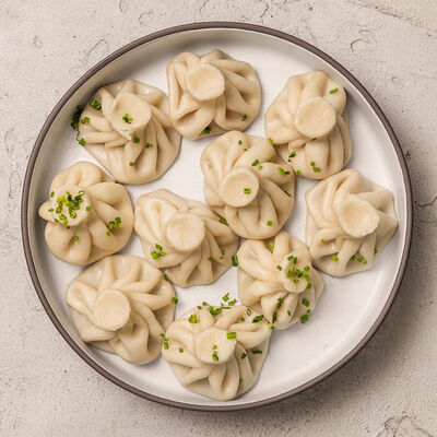 Хинкали мини с говядиной и свининойв Лали Бистро по цене 510 ₽