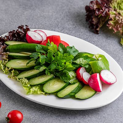 Овощной букет в Три Кувшина по цене 460 ₽