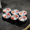 Ролл Инь-Ян с тунцом и лососем в In Tasty по цене 400