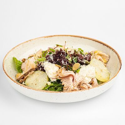 Салат с пастрами из индейки в Kitchen по цене 940 ₽