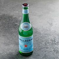 S. Pellegrino Sparkling в Баклажан в ТЦ 