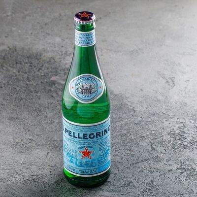 S. Pellegrino Sparkling в Баклажан в ТЦ 
