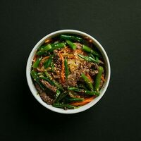 Лапша с говядиной по-китайски в Wasabi