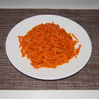 Салат Морковь по-корейски в Шашлыки & Пироги по цене 260 ₽