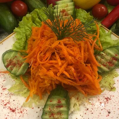 Морковь по-корейски со специями в Чайхана 24 Халяль по цене 240 ₽