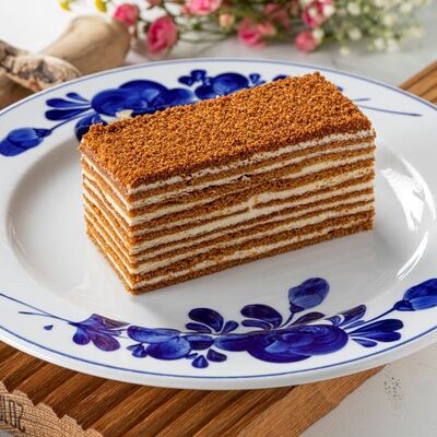 Медовик в Чайхона №1 Тимура Ланского по цене 610 ₽