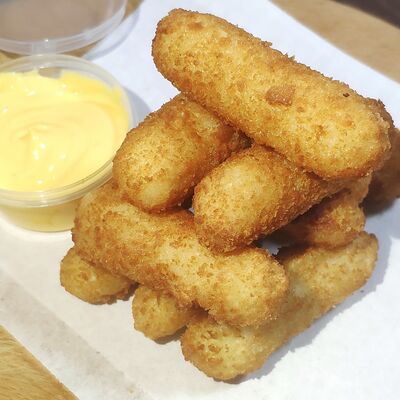 Сырные палочки в Пол бокс по цене 386 ₽