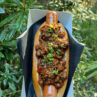 Кони Айленд хот-дог в Why Not