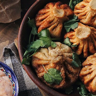 Хинкали ассорти жареные в Кинза по цене 675 ₽