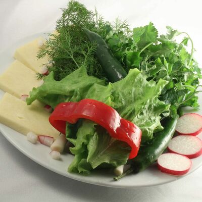 Грузинская закуска в Кабанчик по цене 640 ₽