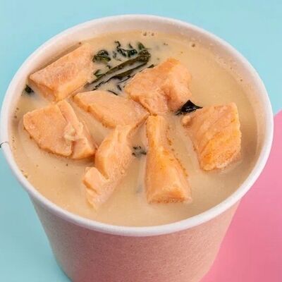 Сливочный мисо-суп с лососем в Ями Тим по цене 990 ₽
