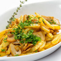 Картофель с грибами в Луиджи & Тосё