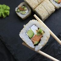 Ролл дракон в PANDA SUSHI