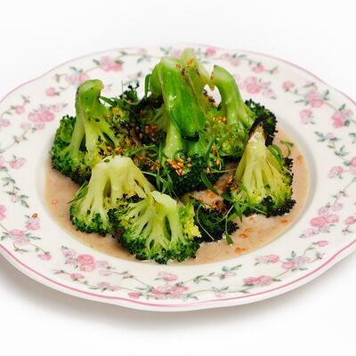 Брокколи в азиатском соусе в Ciro bistro по цене 690 ₽